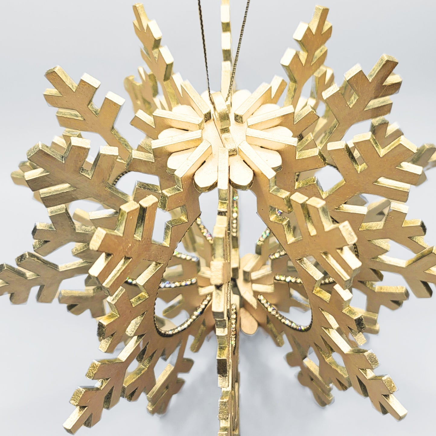 Exclusive Snowflake Christmas Ornament – 2024 Zenit Arts & Crafts Collection